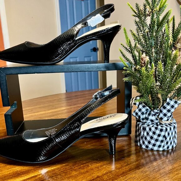 BRAND NEW Alfani Women's Step N Flex Babbsy Pointed Toe Slingback Shoes Size 9 - Picture 3 of 7